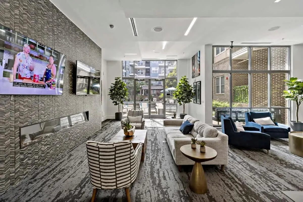 Apartament Unique 1Bd - 5 Min Dt, Gym, Parking, W-D - Sleeps 6 Charlotte