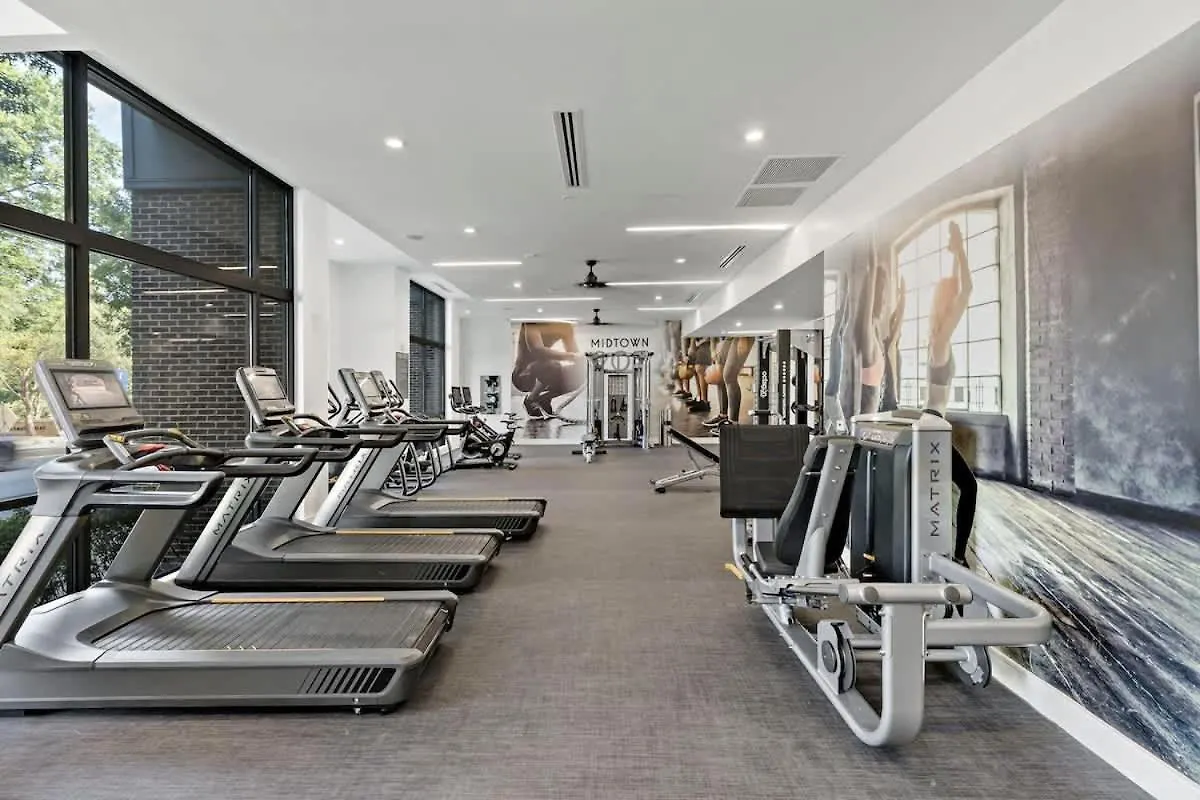 Apartament Unique 1Bd - 5 Min Dt, Gym, Parking, W-D - Sleeps 6 Charlotte
