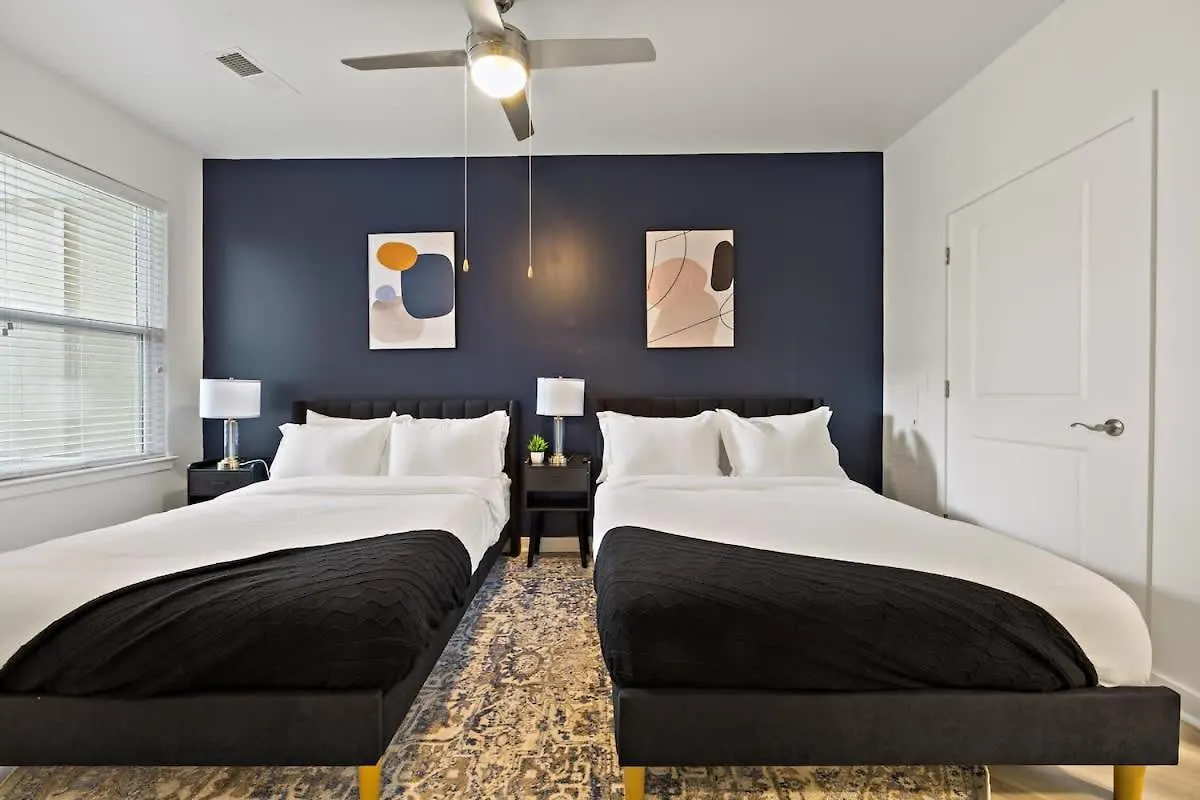 Apartament Unique 1Bd - 5 Min Dt, Gym, Parking, W-D - Sleeps 6 Charlotte